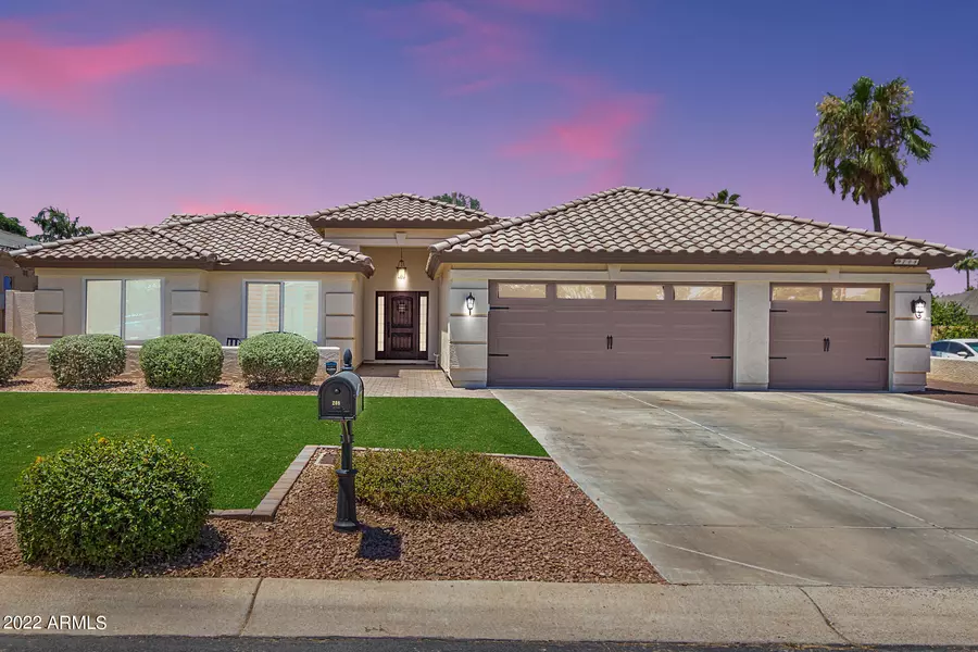 208 S CERVATO Circle, Litchfield Park, AZ 85340