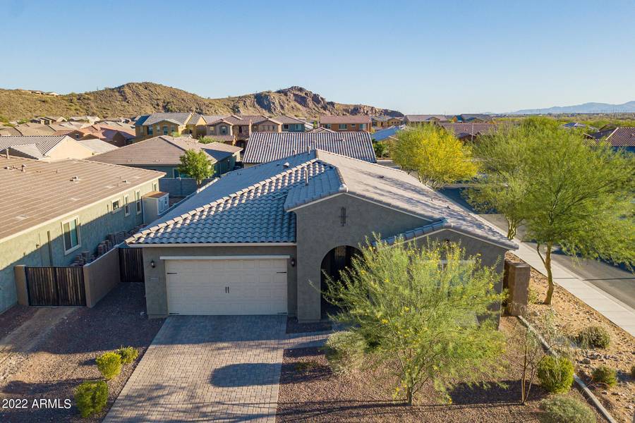 10253 W HEDGE HOG Place, Peoria, AZ 85383