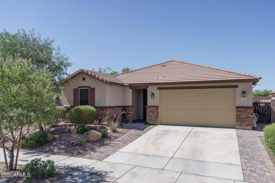 17194 W STRAIGHT ARROW Lane, Surprise, AZ 85387