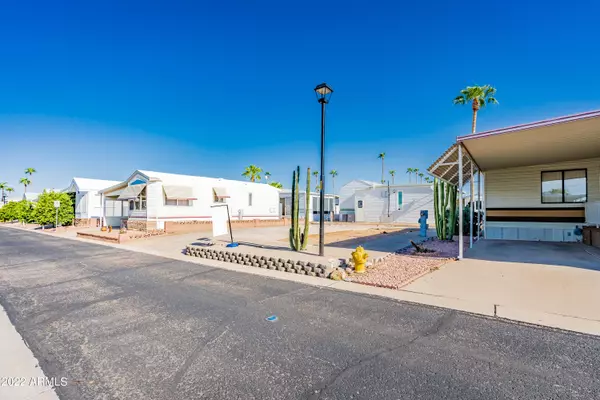 Mesa, AZ 85208,7750 E BROADWAY Road #723