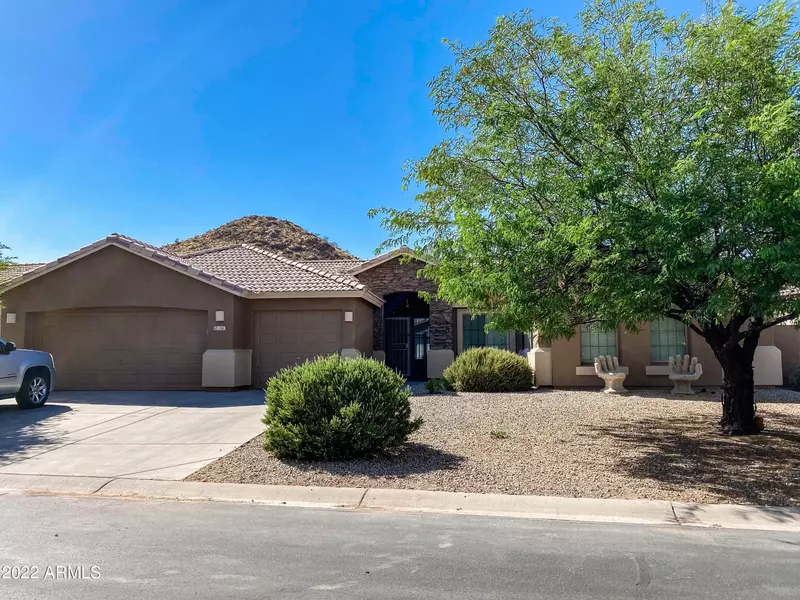 526 W PONCHO Lane, San Tan Valley, AZ 85143