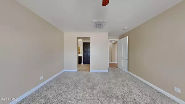 Chandler, AZ 85248,270 W WISTERIA Place