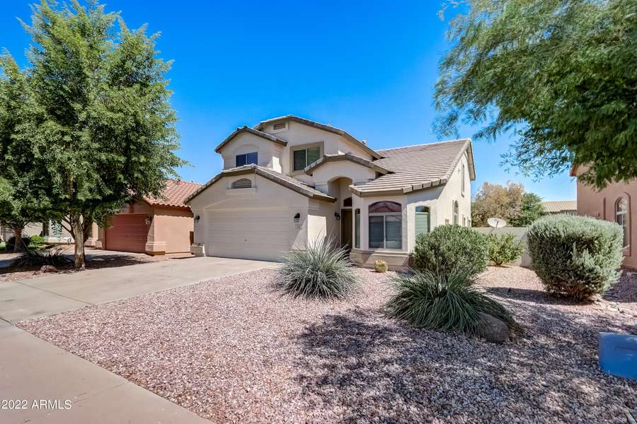 56 W HOLSTEIN Trail, San Tan Valley, AZ 85143