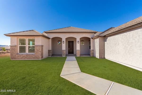 San Tan Valley, AZ 85143,346 W CHASE Street