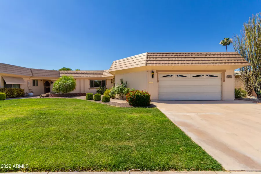 10633 W Pineaire Drive, Sun City, AZ 85351