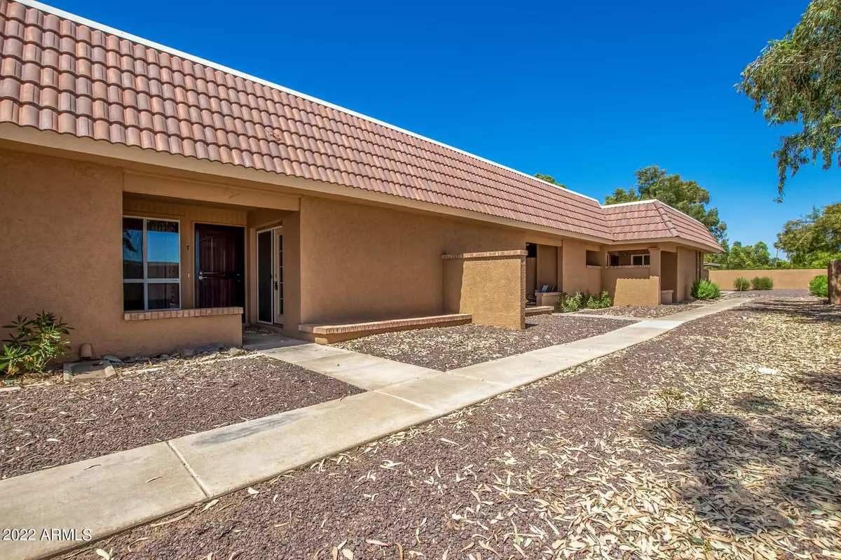 Phoenix, AZ 85027,311 W PONTIAC Drive #7