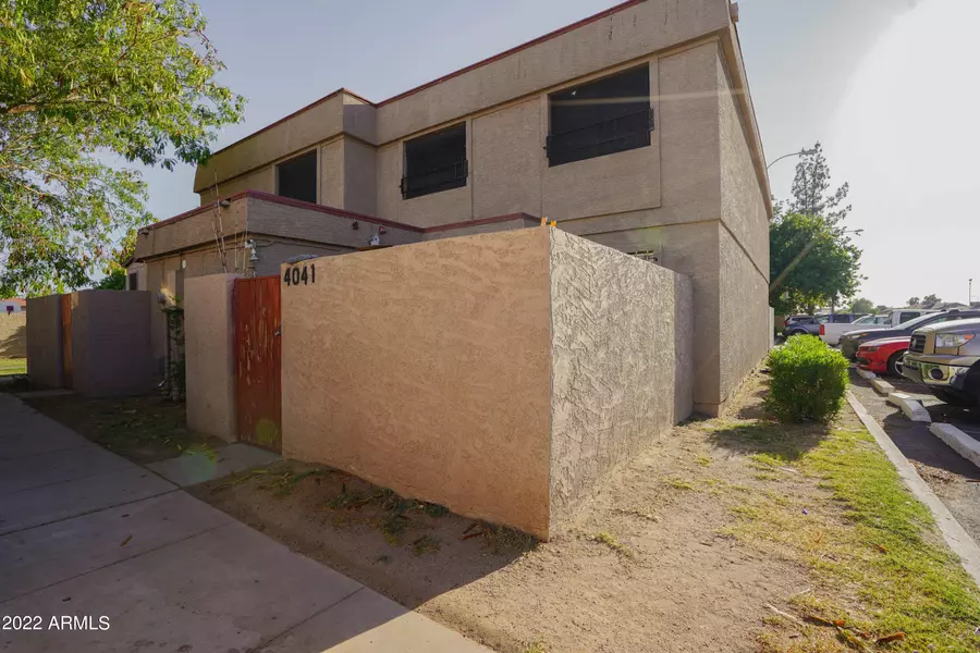 4041 W WONDERVIEW Road, Phoenix, AZ 85019