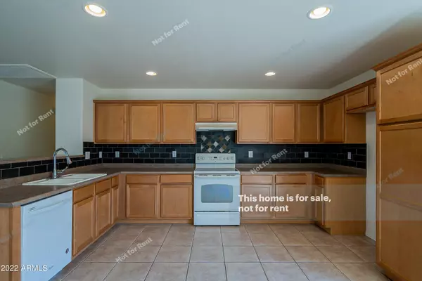 Maricopa, AZ 85138,42312 W BUNKER Drive