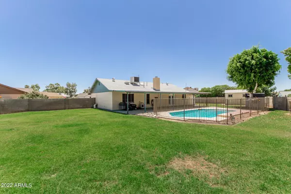 Mesa, AZ 85205,6536 E IVY Street