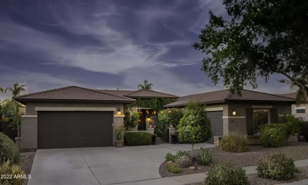 756 E RUNAWAY BAY Place, Chandler, AZ 85249