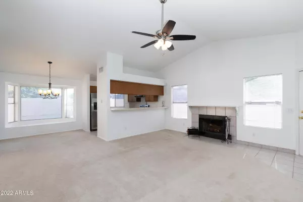 Peoria, AZ 85382,8871 W GREENBRIAN Drive