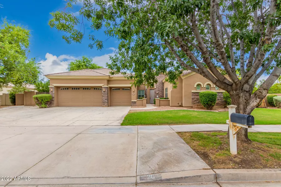 36 S Prairie Road, Gilbert, AZ 85296