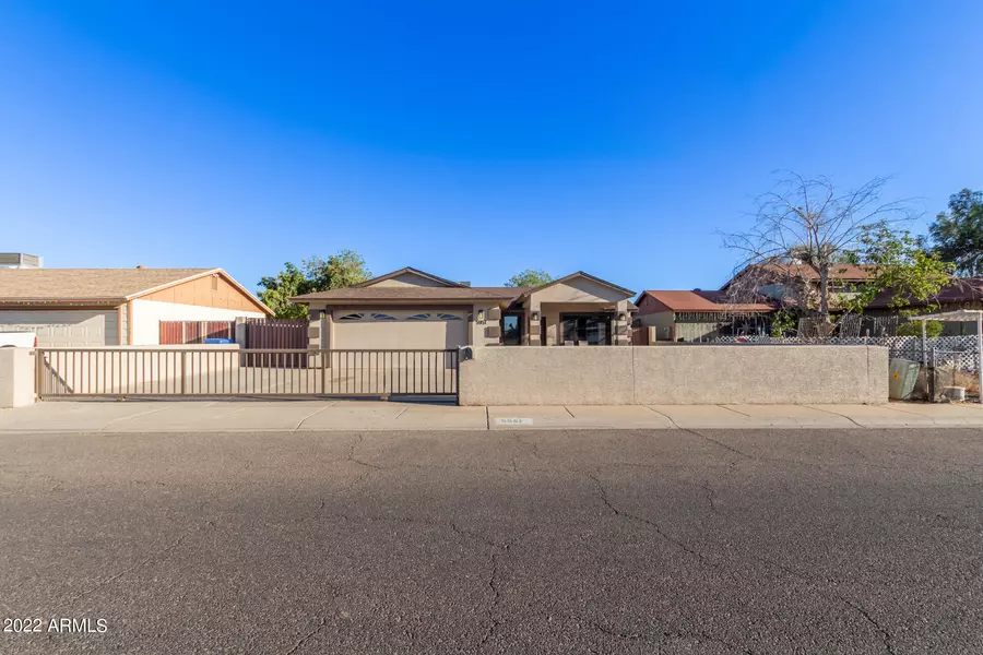 5951 W ROANOKE Avenue, Phoenix, AZ 85035