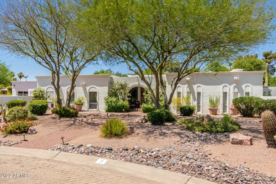 6005 E LAUREL Lane, Scottsdale, AZ 85254