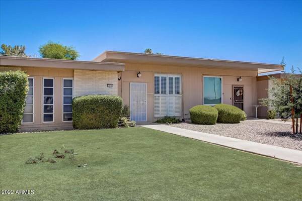 13416 N HAWTHORN Drive, Sun City, AZ 85351