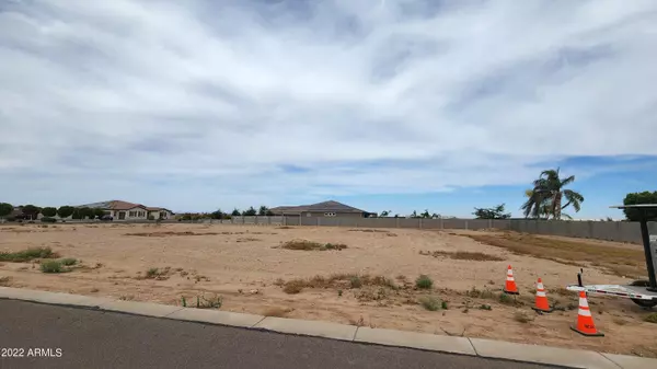 Waddell, AZ 85355,15841 W CHERYL Court #124