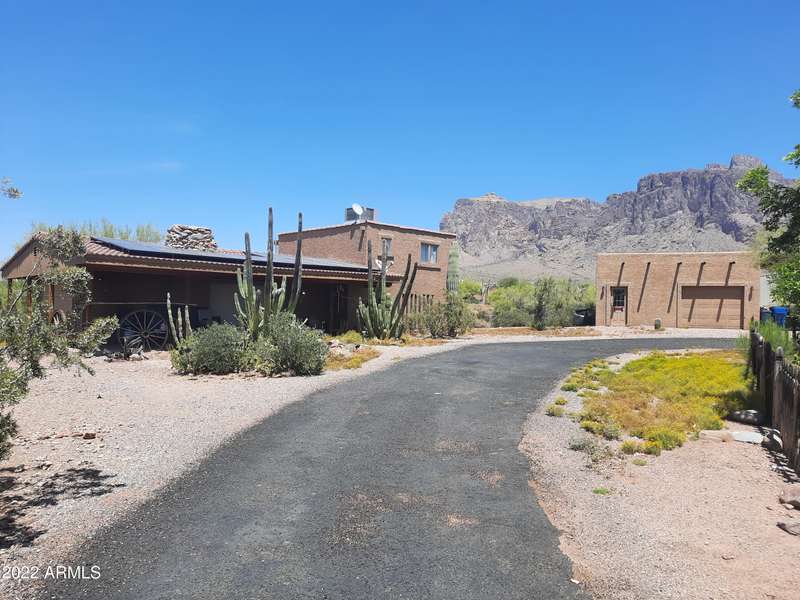 1801 N Mountain View Road, Apache Junction, AZ 85119