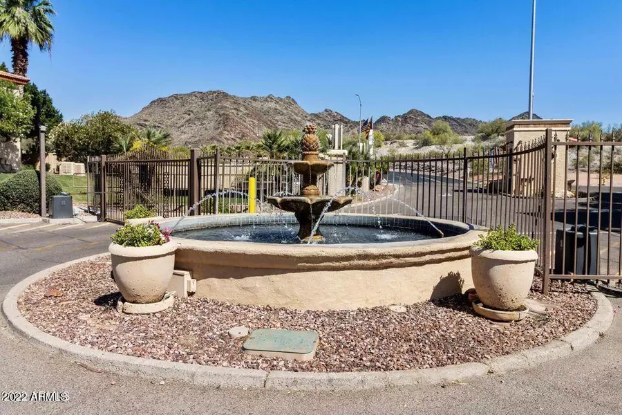 10410 N CAVE CREEK Road #1008, Phoenix, AZ 85020