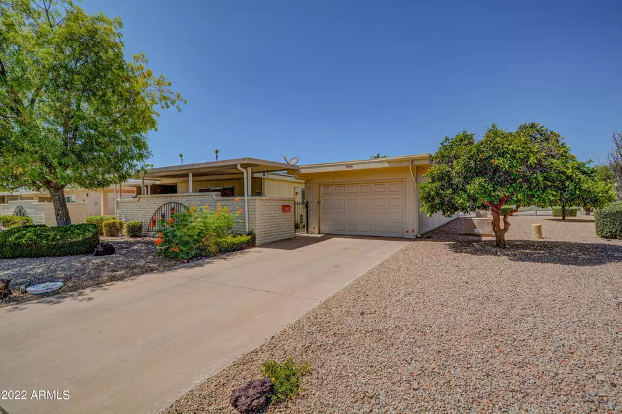 9706 W TEAKWOOD Drive, Sun City, AZ 85351