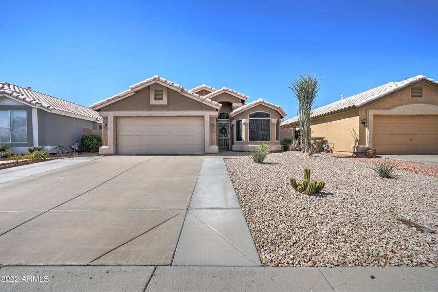 8644 W PARADISE Lane, Peoria, AZ 85382