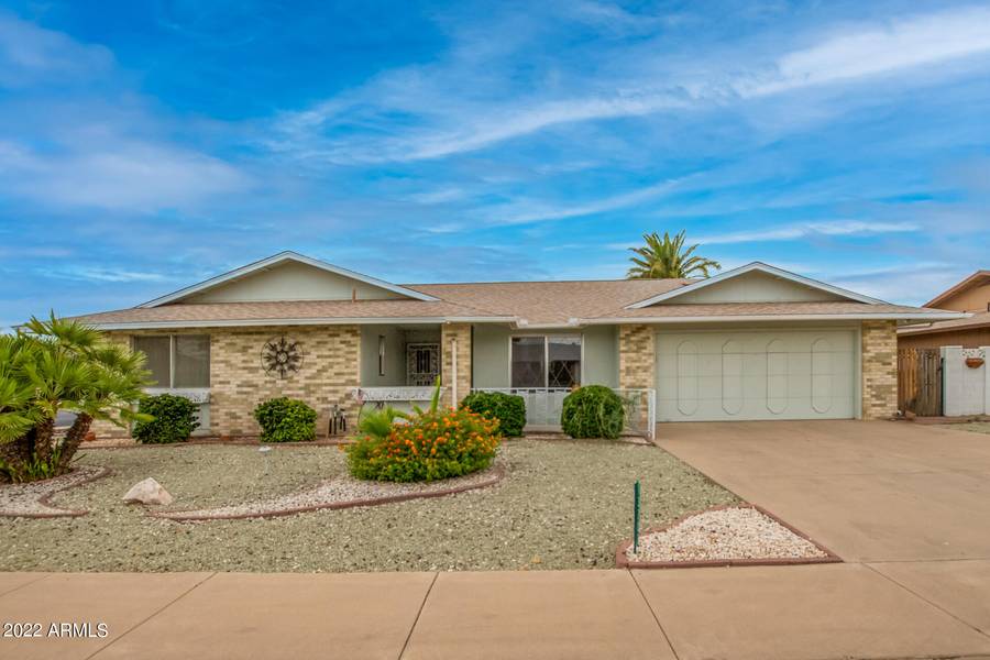 13203 W BEECHWOOD Drive, Sun City West, AZ 85375