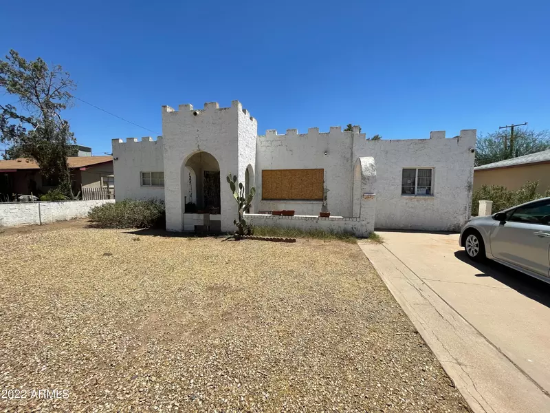 3029 W GRISWOLD Road, Phoenix, AZ 85051