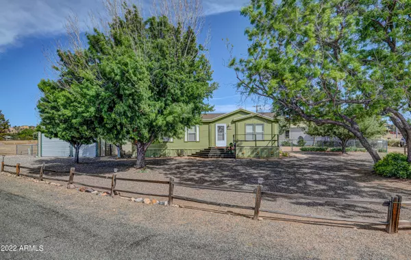 Peeples Valley, AZ 86332,18451 S Henley Avenue