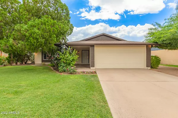 Chandler, AZ 85224,2406 N COMANCHE Drive