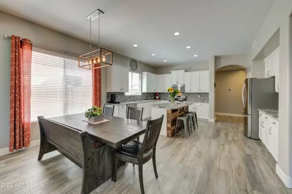 Gilbert, AZ 85297,4324 E MARSHALL Avenue