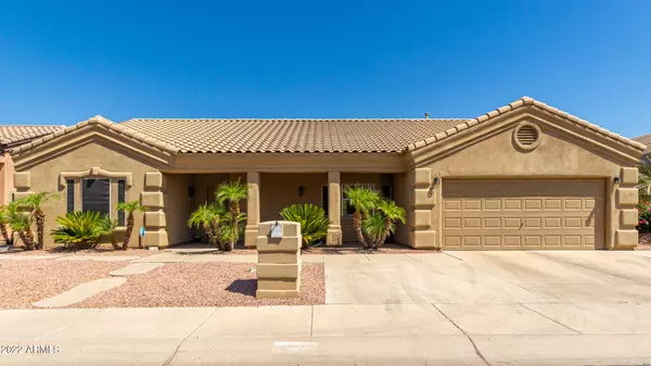 1526 E DESERT Lane, Phoenix, AZ 85042