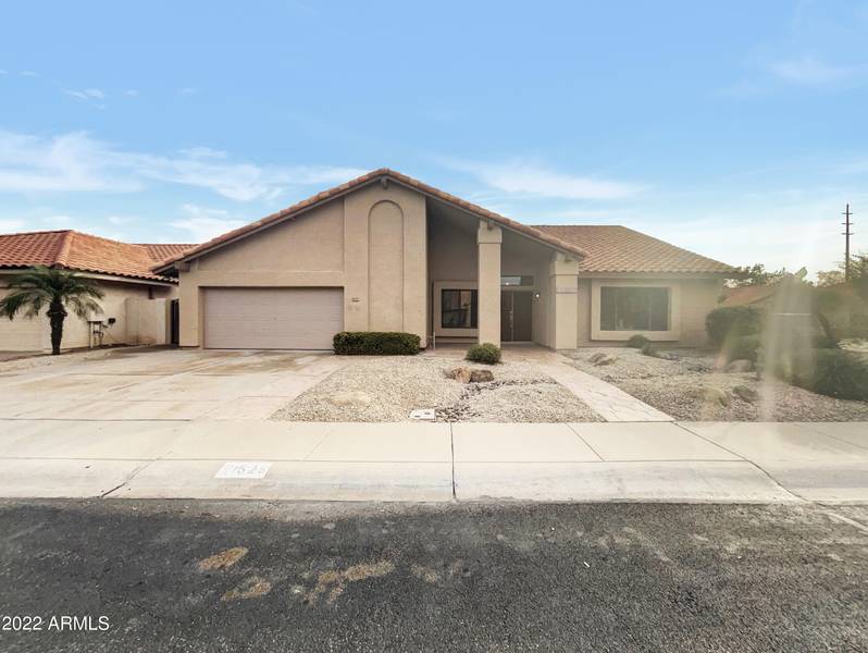 1525 W SAINT THOMAS Drive, Gilbert, AZ 85233