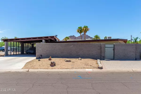 Paradise Valley, AZ 85253,7026 E PASADENA Avenue