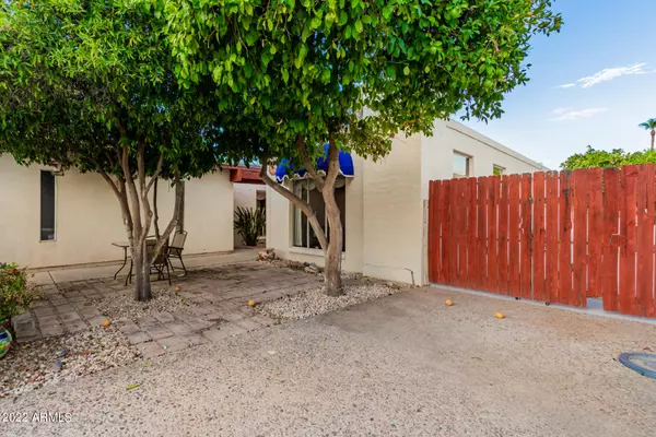 Litchfield Park, AZ 85340,201 W LAGUNA Drive