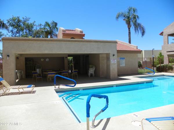 Mesa, AZ 85207,145 N 74TH Street #212