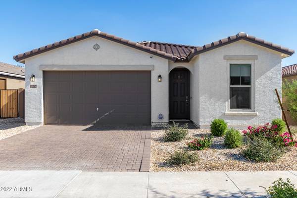 15717 W JACKSON Street, Goodyear, AZ 85338