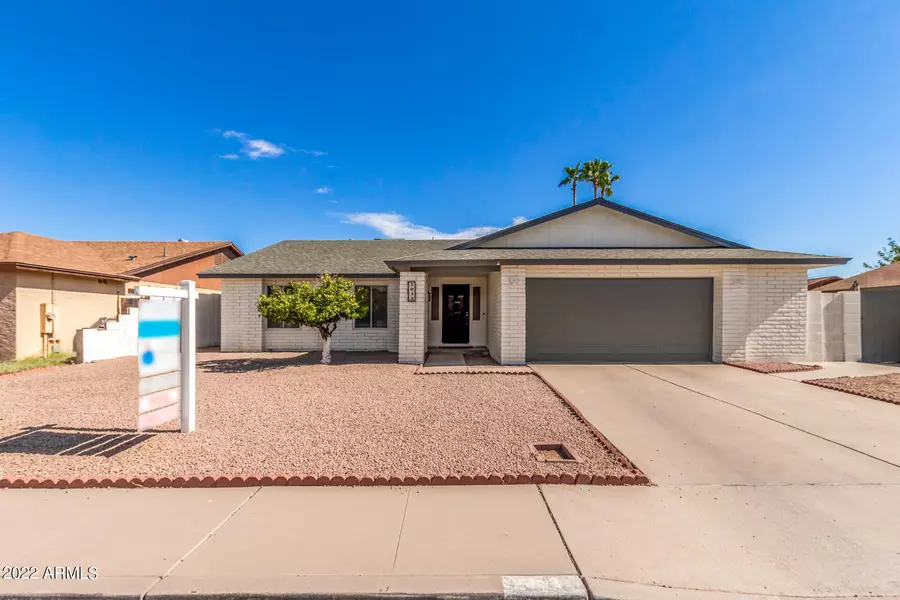 2033 E EDGEWOOD Avenue, Mesa, AZ 85204