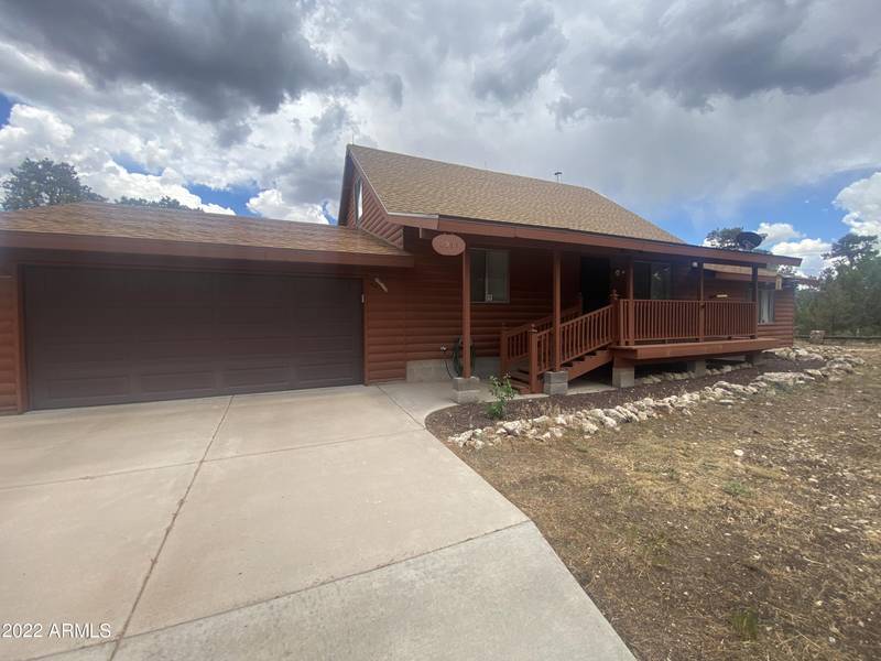 2931 Antelope Trail, Overgaard, AZ 85933