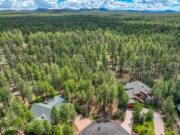 8869 E COUNTRY CLUB Drive #29, Pinetop, AZ 85935