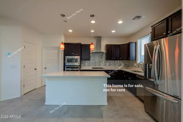 Phoenix, AZ 85085,2530 W PEROLA Drive