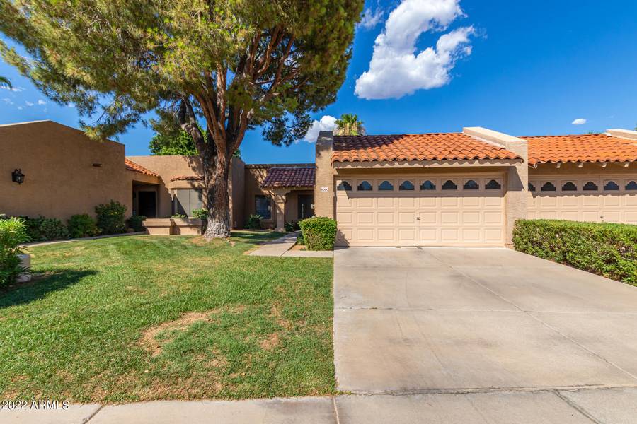 9080 E WINCHCOMB Drive, Scottsdale, AZ 85260