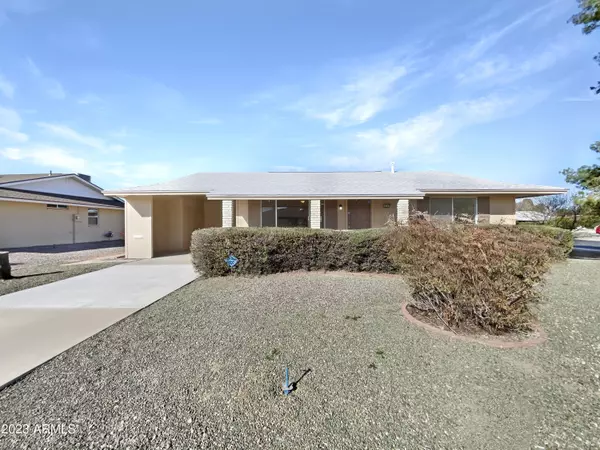 10502 W CARON Drive, Sun City, AZ 85351