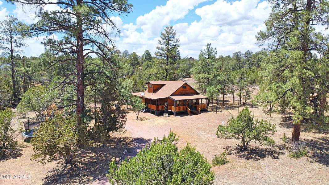 3322 OX BOW BEND Road, Overgaard, AZ 85933