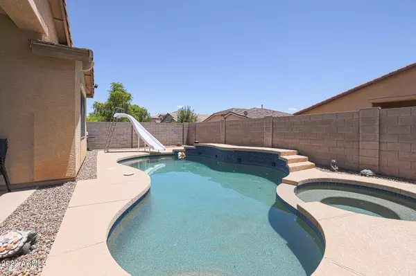 8767 W STATE Avenue, Glendale, AZ 85305