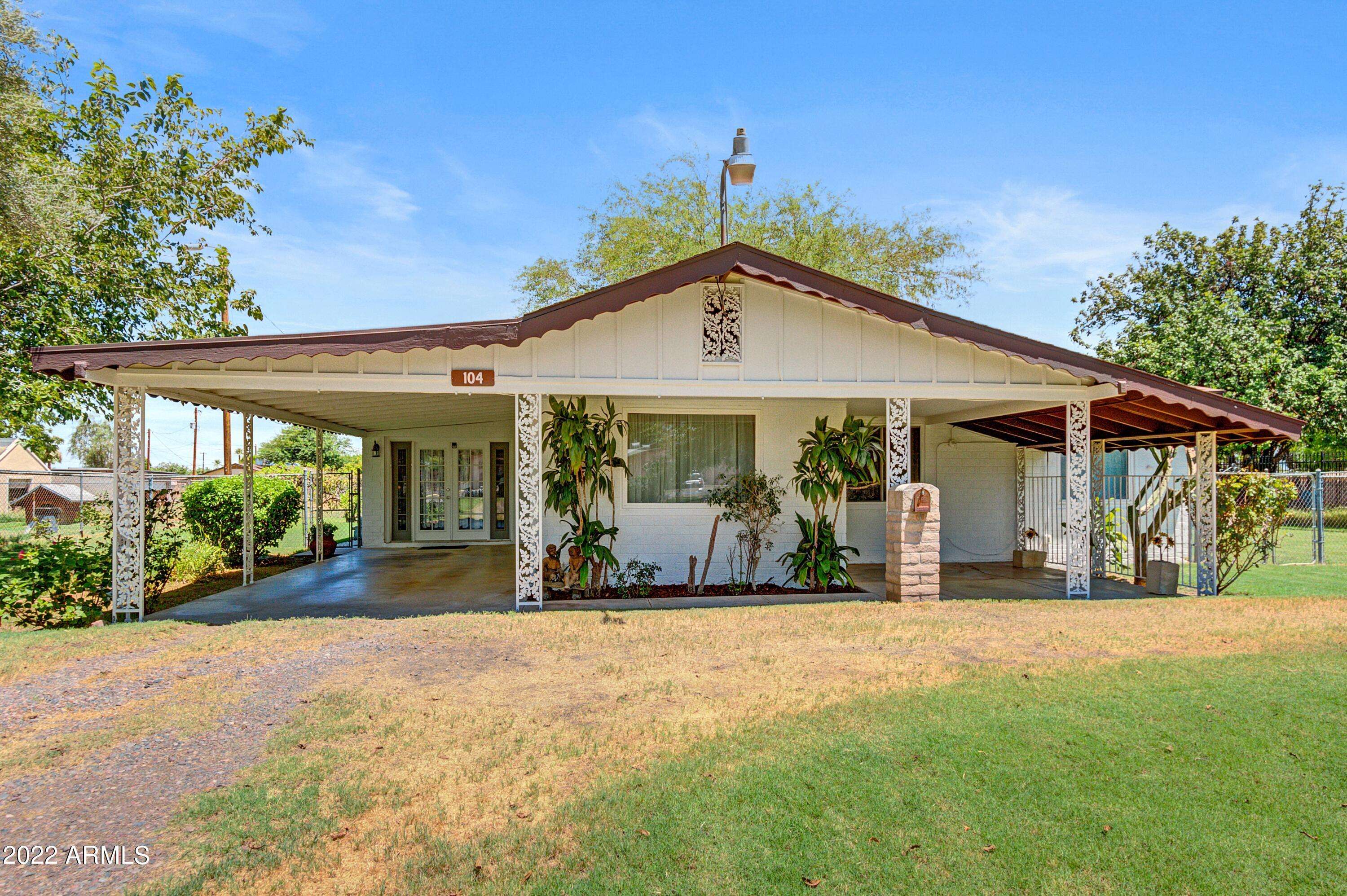 Phoenix, AZ 85041,104 W CARSON Road