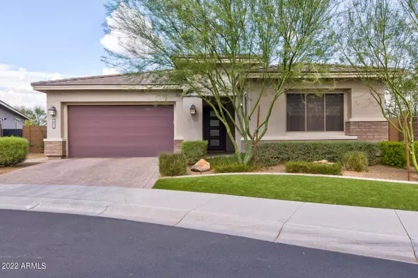 2856 E DONALD Drive, Phoenix, AZ 85050