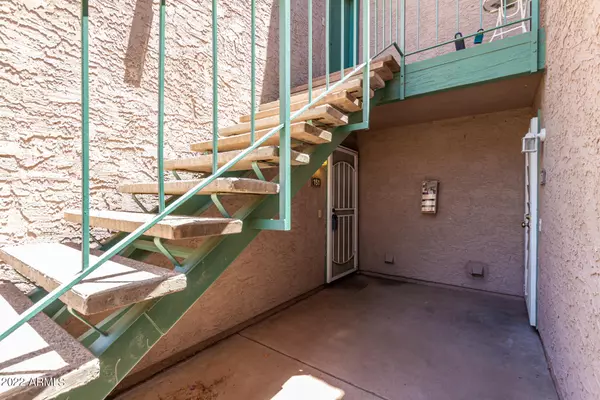 Mesa, AZ 85210,623 W Guadalupe Road #151