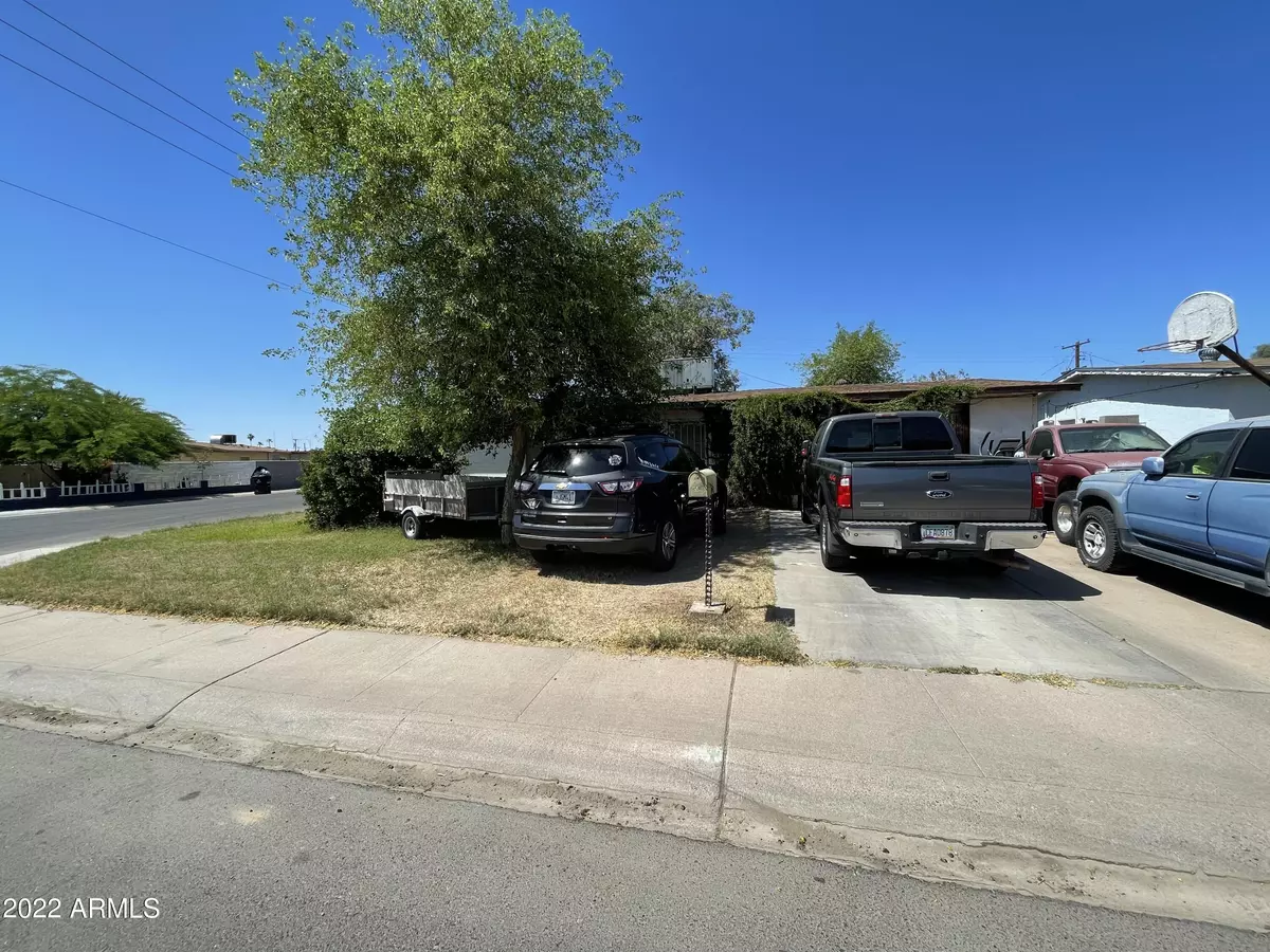 Phoenix, AZ 85033,7644 W SHEILA Lane