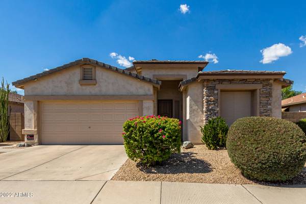 2790 E CARLA VISTA Drive, Chandler, AZ 85225