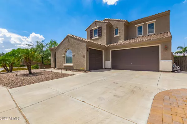 1840 E DUBOIS Avenue, Gilbert, AZ 85298