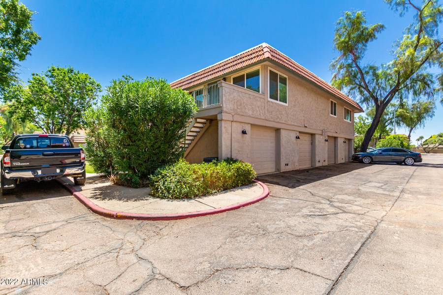 5609 S HURRICANE Court #E, Tempe, AZ 85283